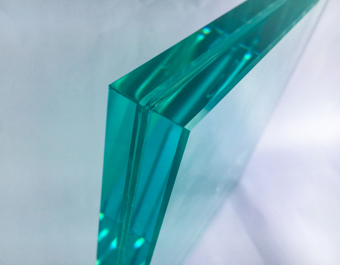 호주 인증 표준 AS/NZS 2208: 1996 CE 인증 6.38mm ~ 13.52mm 투명 및 유색 접합 유리