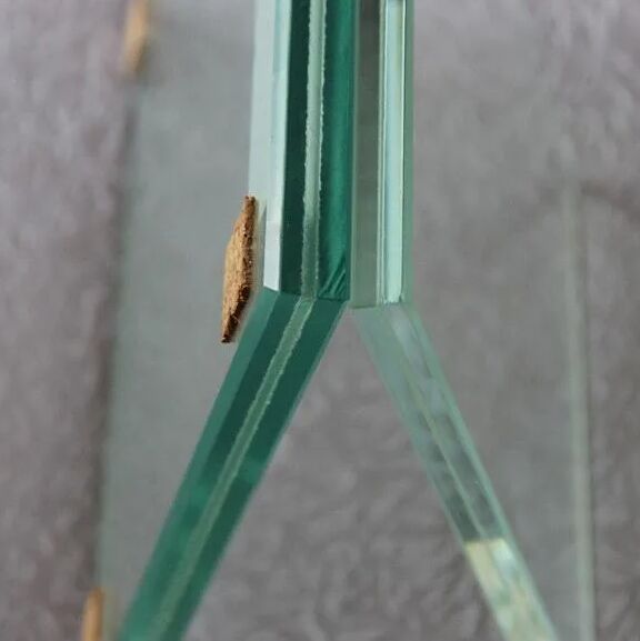 중국 제조업체 PVB Sgp EVA 필름 간층 유리 벽 창구 불파탄 탄압 구부러진 템퍼드 라미네이트 유리