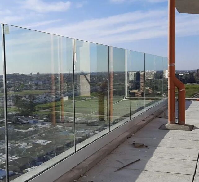 4.38-40.28mm 투명 접합 강화 접합 PVB/SGP 안전 불투명 산 에칭 단열 유리, 울 난간 가드레일 벽용 접합 유리