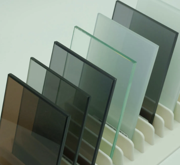 Colored/Tinted/Reflective/Coated/Ultra clear Laminated Glass Safety Glass for Building/Window/Doors/Balustrade/Railing/Shower Room